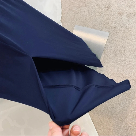 Laundry by Shelli Segal One Shoulder Beaded Dress - Picture 4 of 8